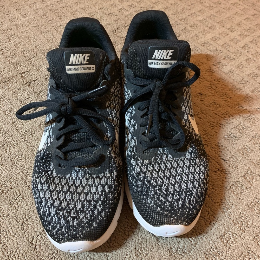 Nike Air Max Sequent 2